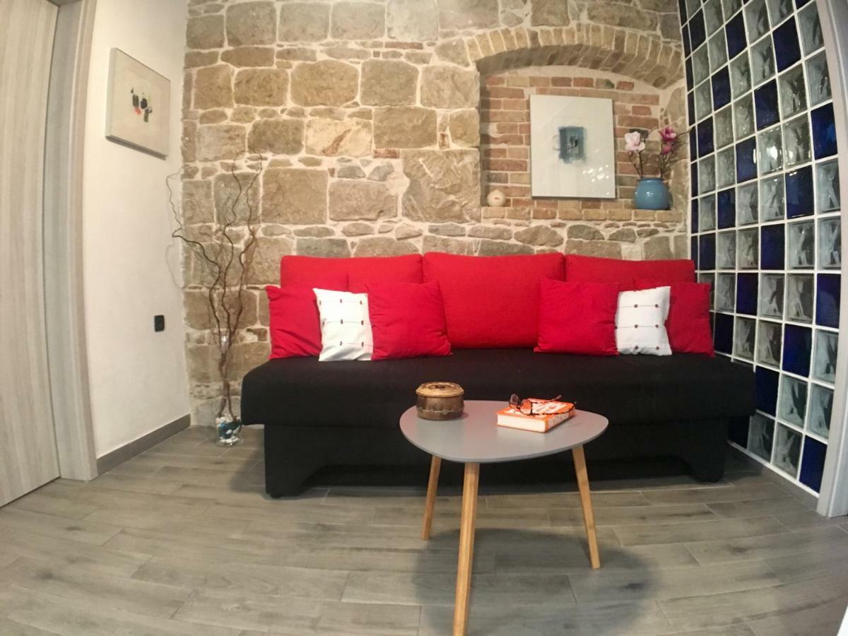 Plaza Stone Apartment Split Extérieur photo